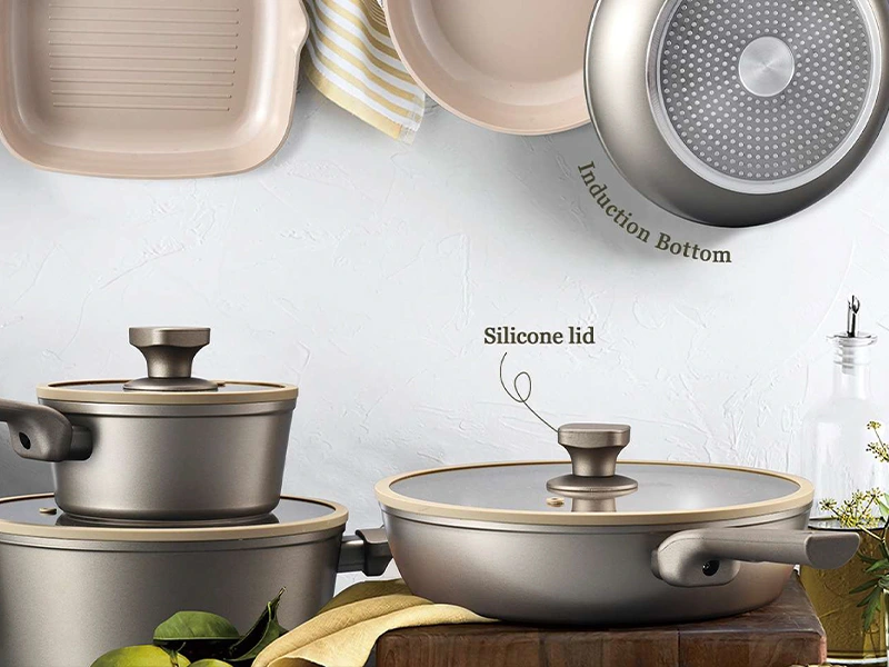 Який матеріал підходить для антипригарних сковорідок?